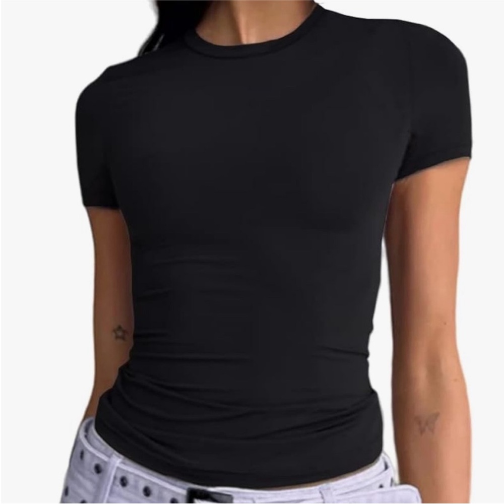 Amazon Women's Short Sleeve Tees - Vibrant Mix - Picture 5 of 10